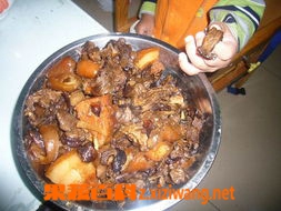 果蔬百科茄子干炖肉
