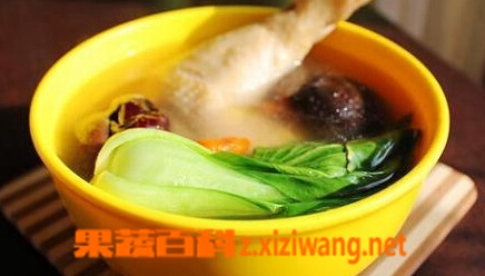 果蔬百科红枣香菇鸡汤