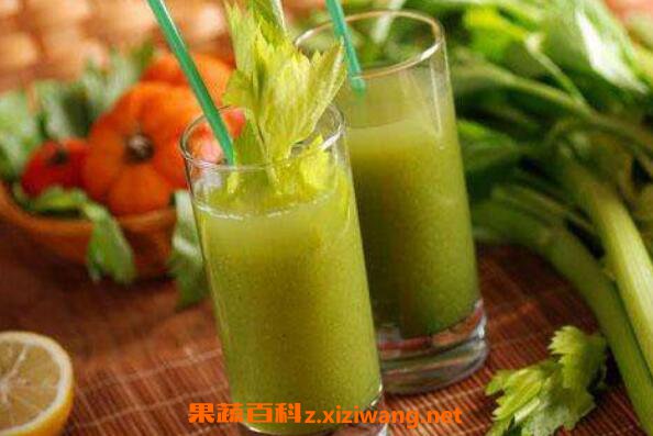 芹菜汁的功效与作用 芹菜汁生喝还是熟喝