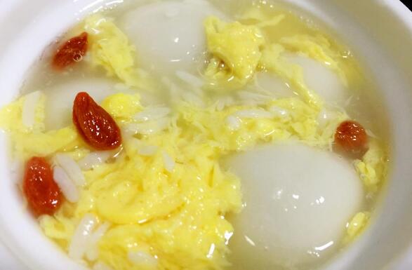 醪糟鸡蛋的功效与禁忌