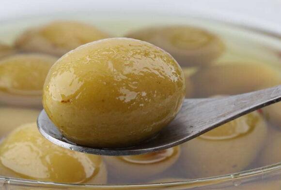 糖醋橄榄怎么腌制好吃 糖醋橄榄的腌制做法