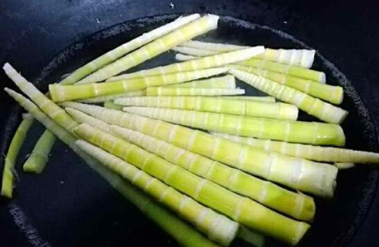 鲜竹笋怎么处理 鲜竹笋的做法与禁忌