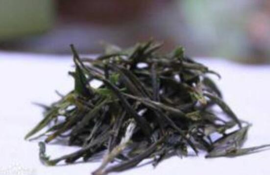 白片茶与白茶的区别 喝白片茶的好处