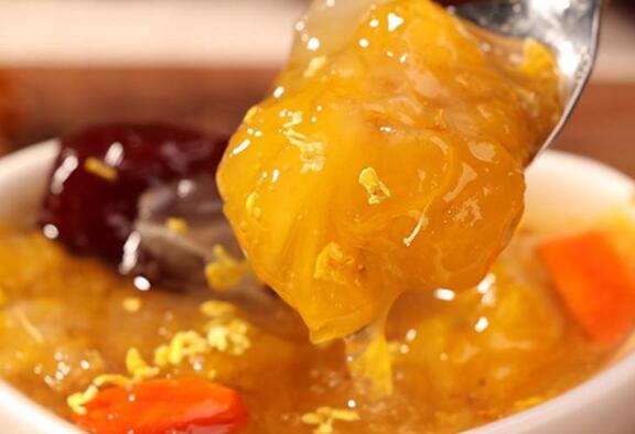 黄金耳的功效与食用方法