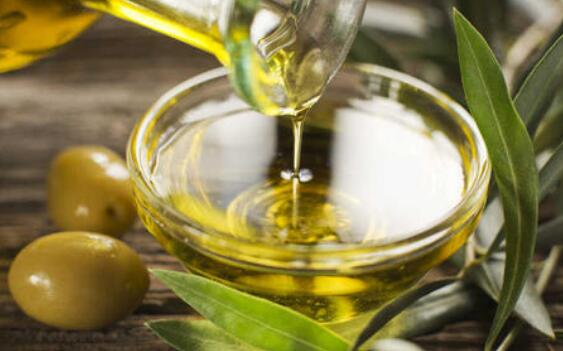 橄榄油的美容方法 食用橄榄油的美容作用